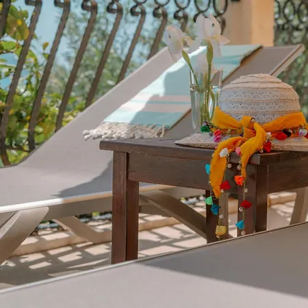 Mandalina, Cukurbag Peninsula-kas Villa *